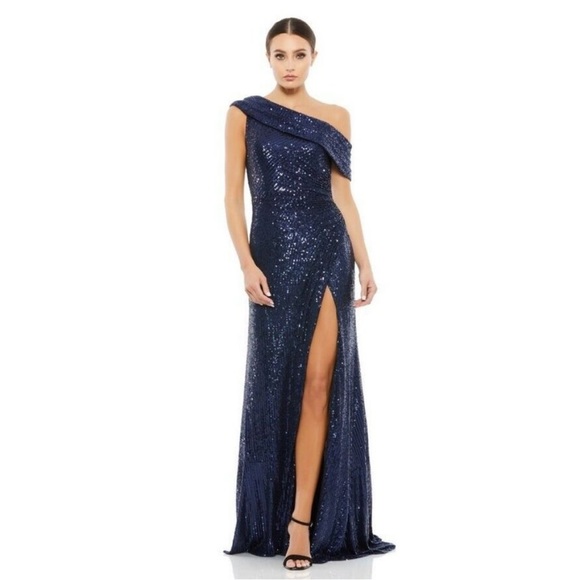 Mac Duggal Dresses & Skirts - IEENA MAC DUGGAL Sequin Dress Gown Asymmetrical Shoulder Size 10 Navy Blue